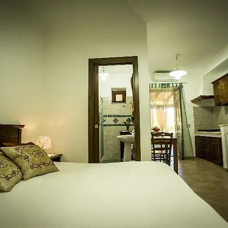 Hotel Al Belvedere Salina 4*
